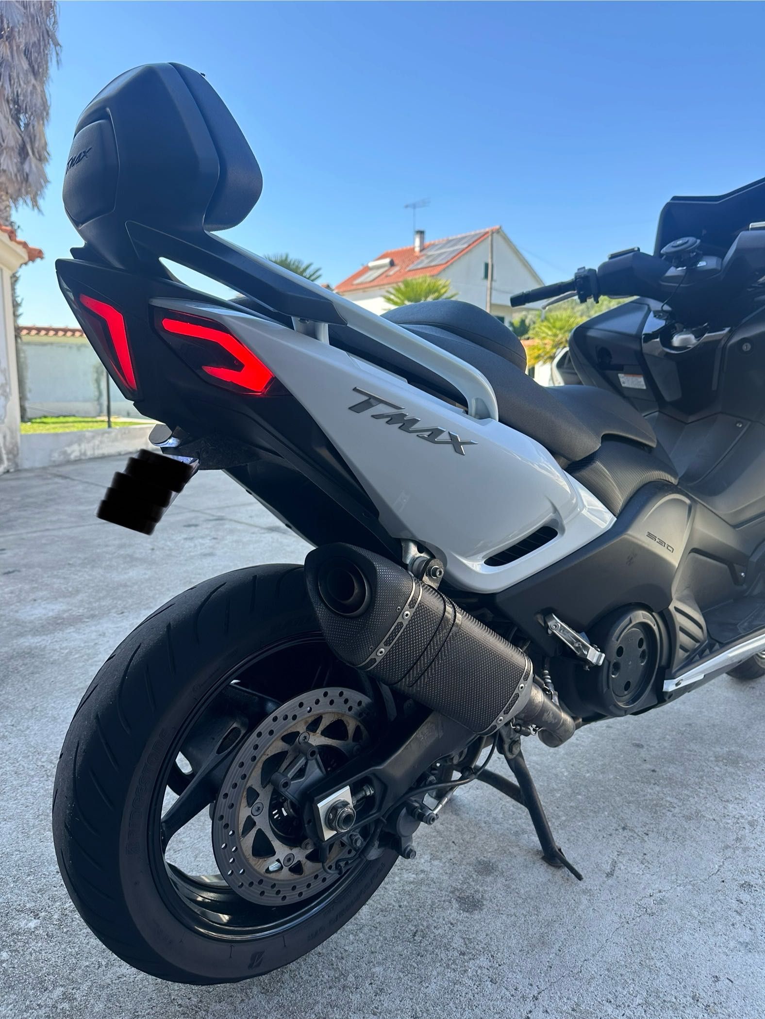 Yamaha tmax 530 branco
