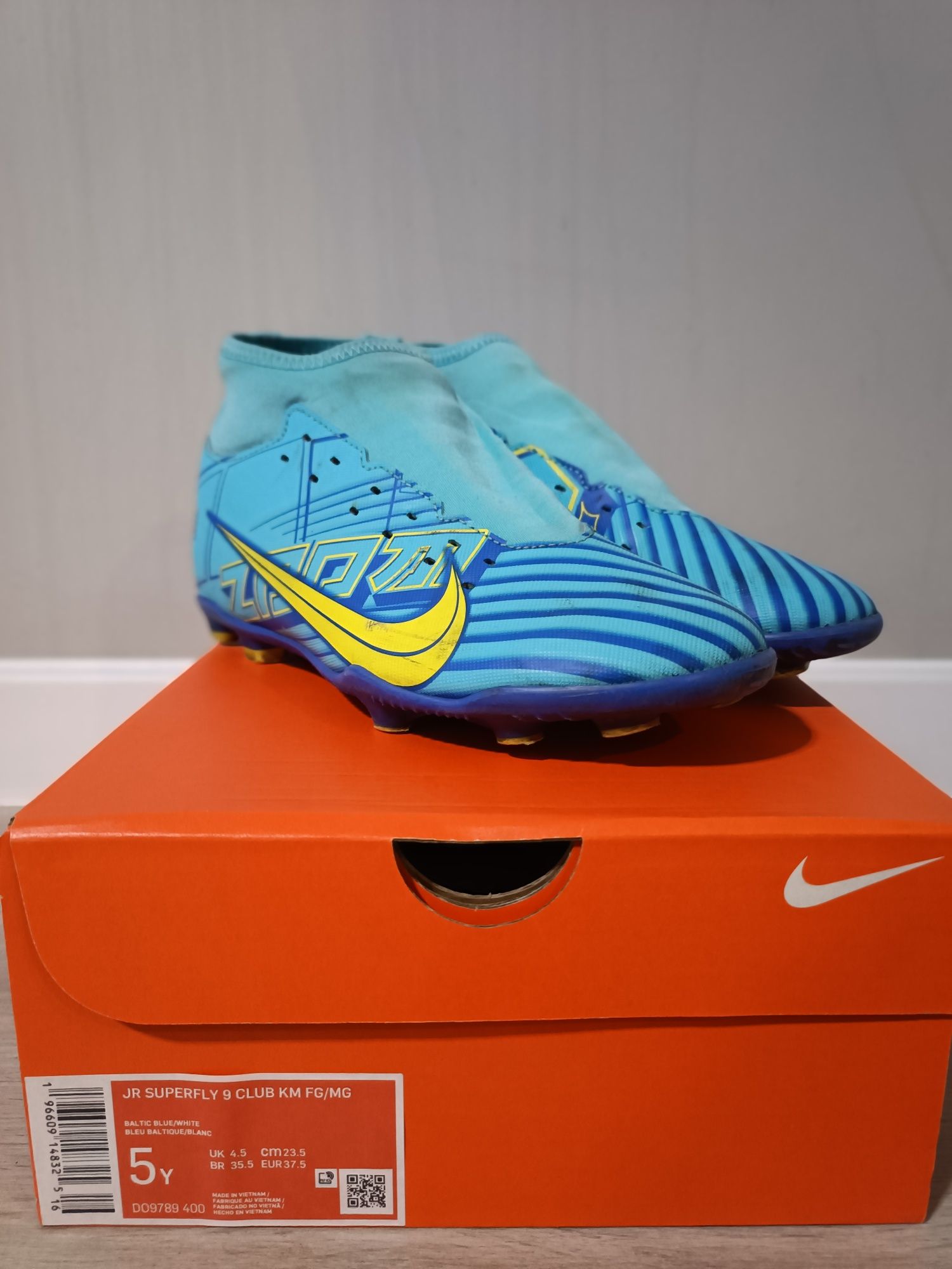 Бутсы Найк Mercurial 37,5 размер