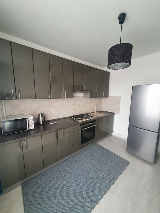 . ЖКАтлант.Оренда подобова квартира. Рівненська, Київський майдан.