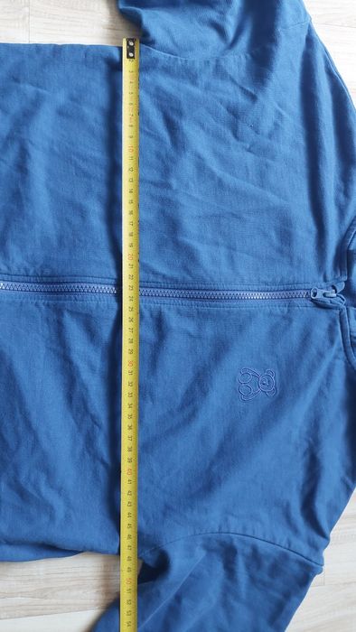 Bluza z kapturem rozmiar 152