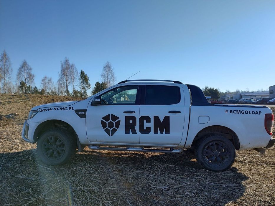 BMW X3 ford ranger Toyota hilux  raptor Nissan navara Mitsubishi l200