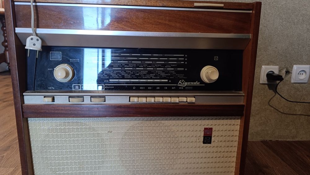 Проигрыватель Rigonda