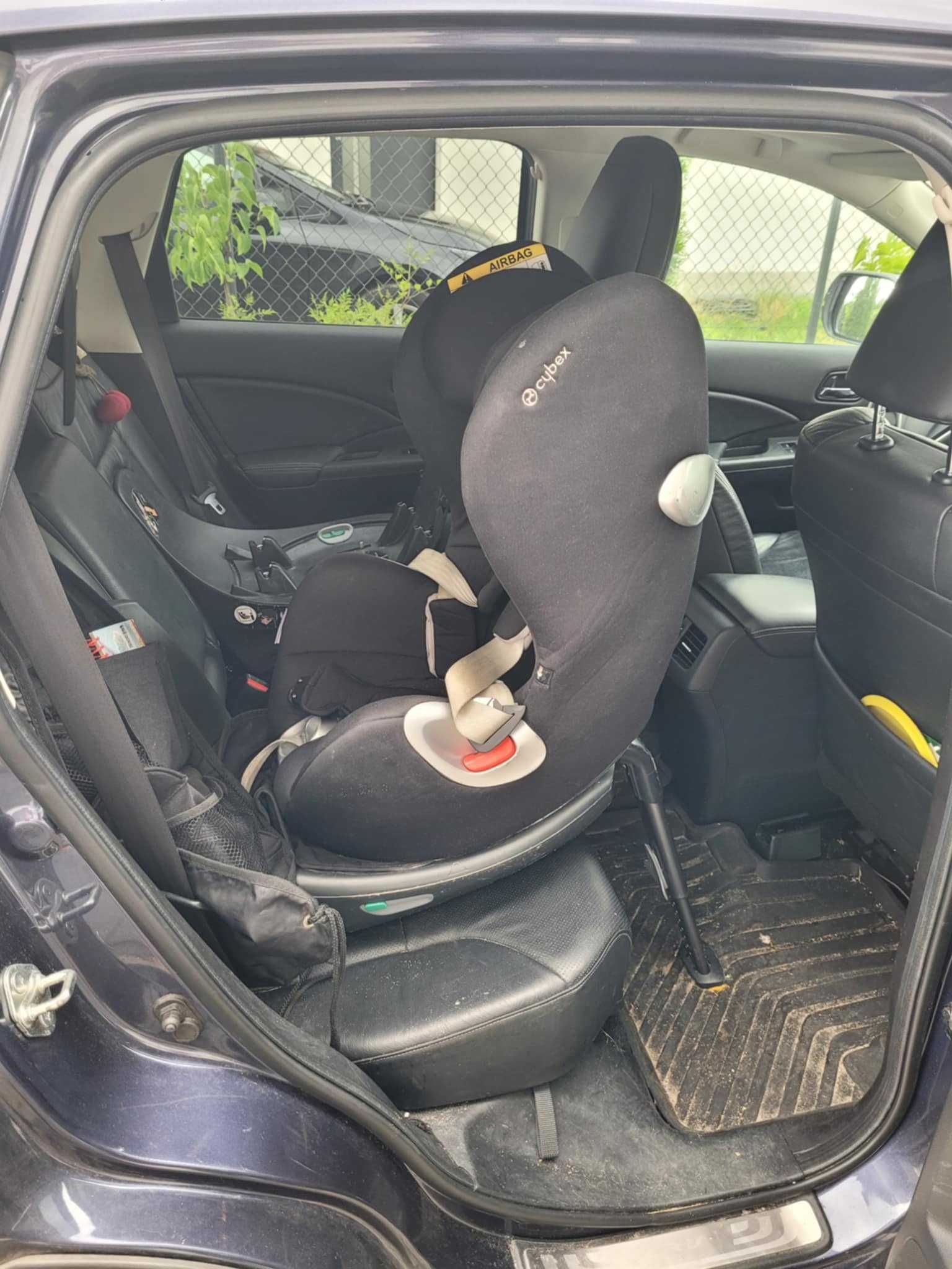Cybex Sirona z obrotowa bazą