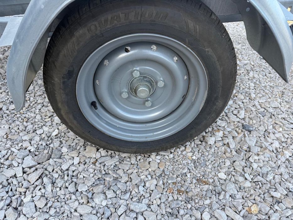 Atrelado de transporte motas