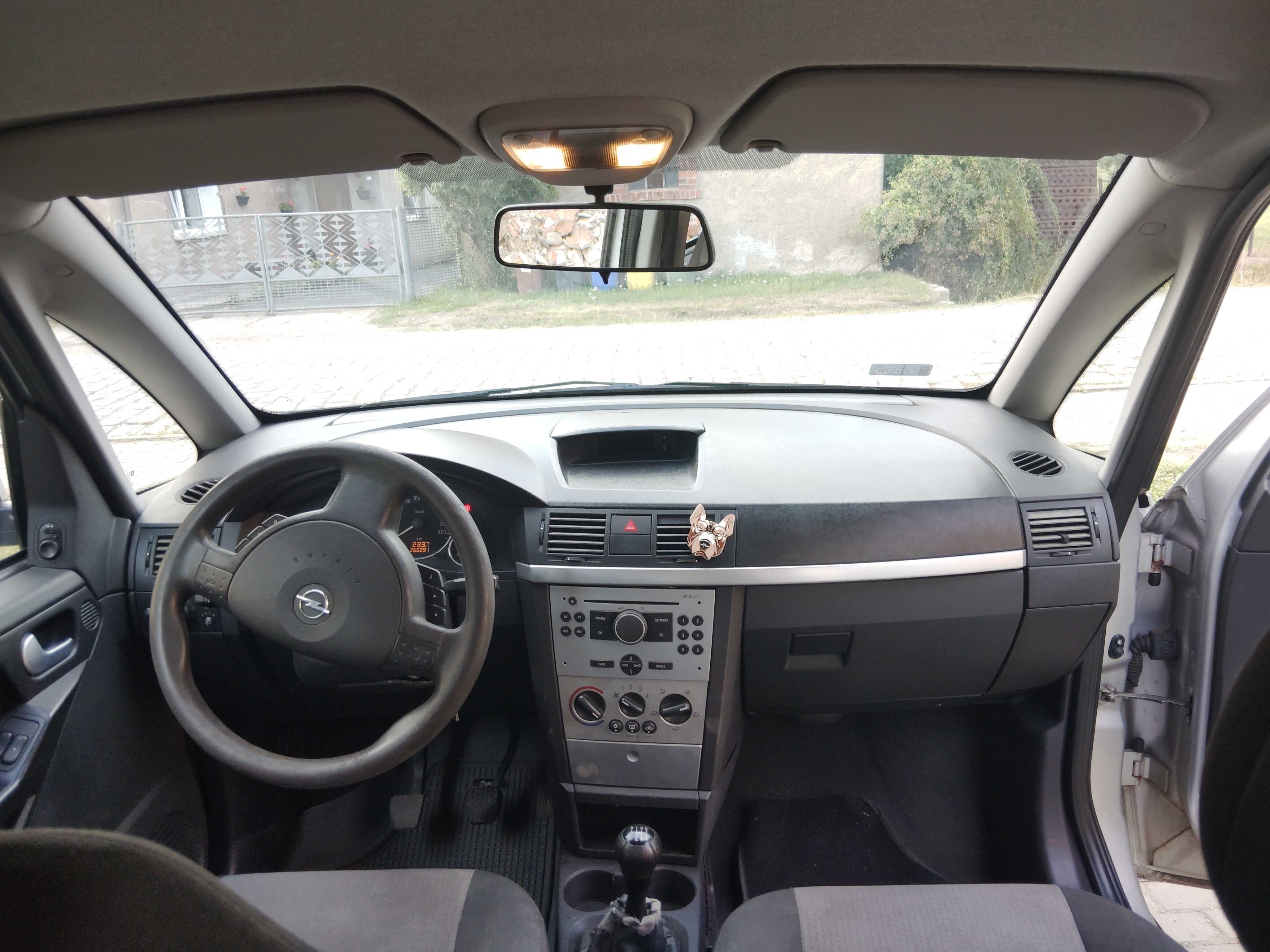 Opel Meriva /Od prywatnej osoby/266000 przebiegu