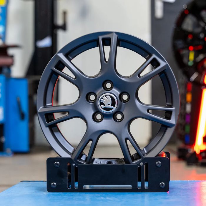 NOWE ORYGINALNE Felgi aluminiowe 15"  Skoda Fabia Rapid Scala Roomster