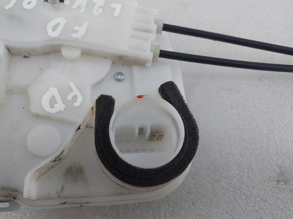 Fechadura / fecho porta frente direito CITROËN C4 Aircross