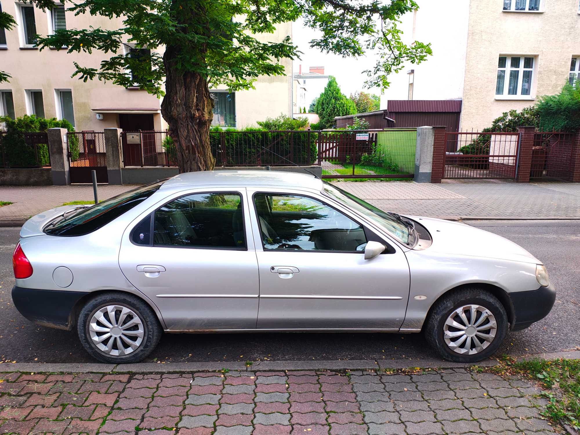 Ford Mondeo MK2 2.0