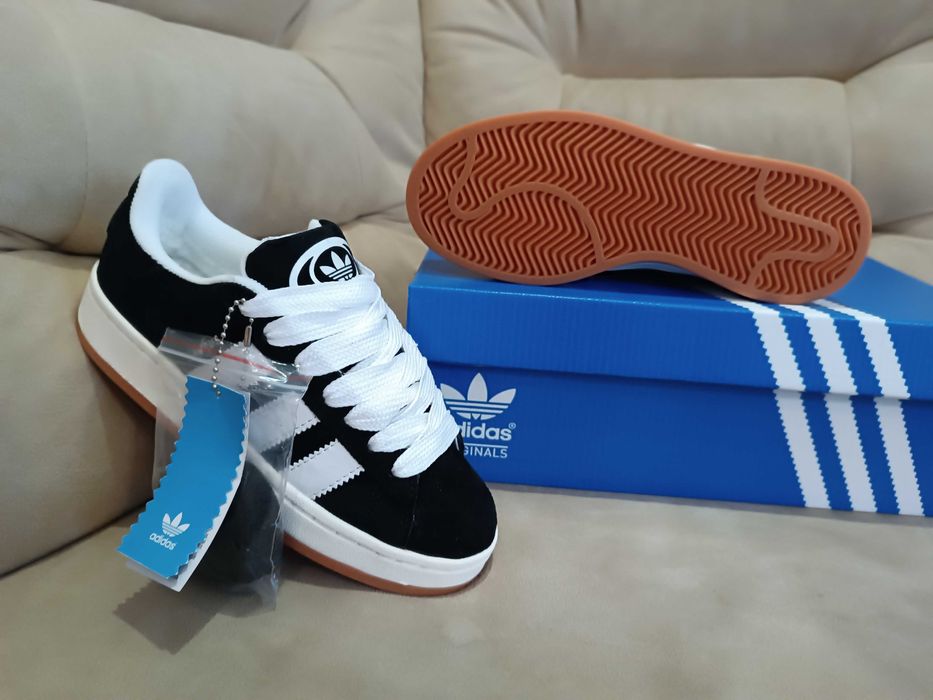 Жіночі зимові кросівки adidas campus 00s