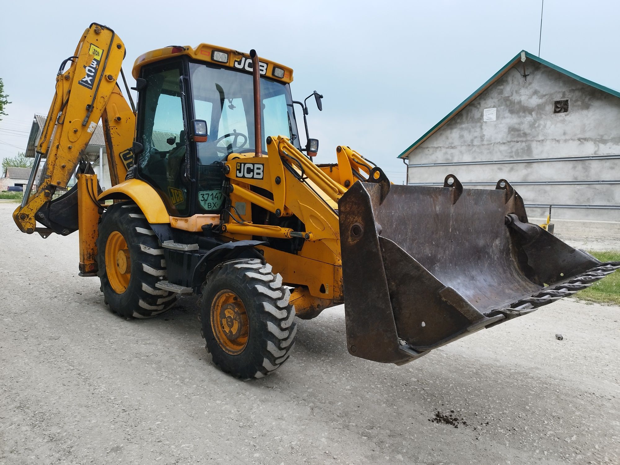 Екскаватор навантажувач JCB 3 CX