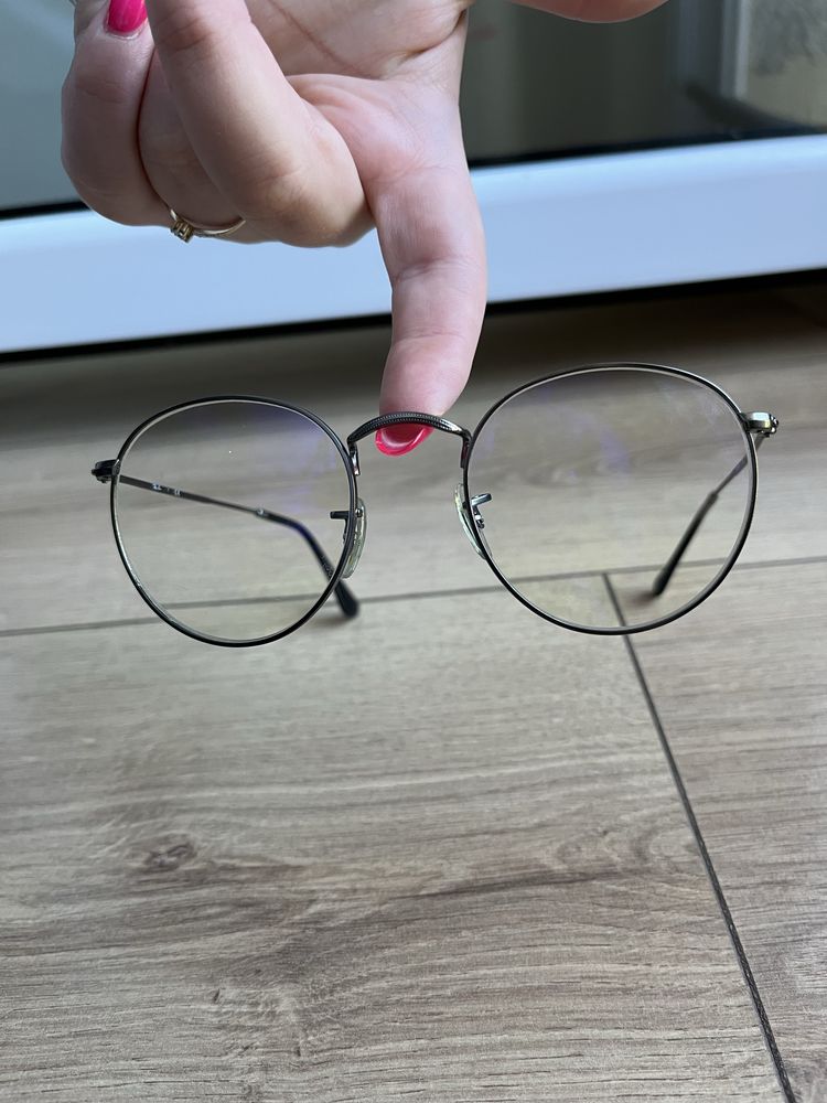 Oryginalne oprawki firmy Ray Ban
