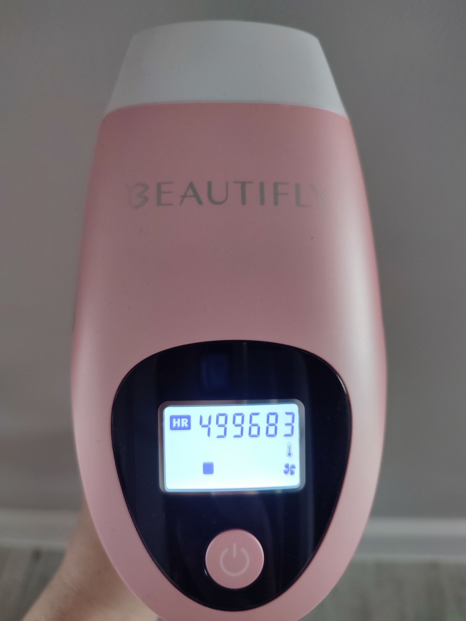 Depilator BEAUTIFLY B-Shine Blush IPL
Depilator BEAUTIFLY B-Shine Blus