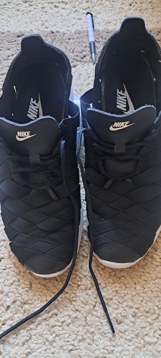 Buty damskie Nike Juvenate