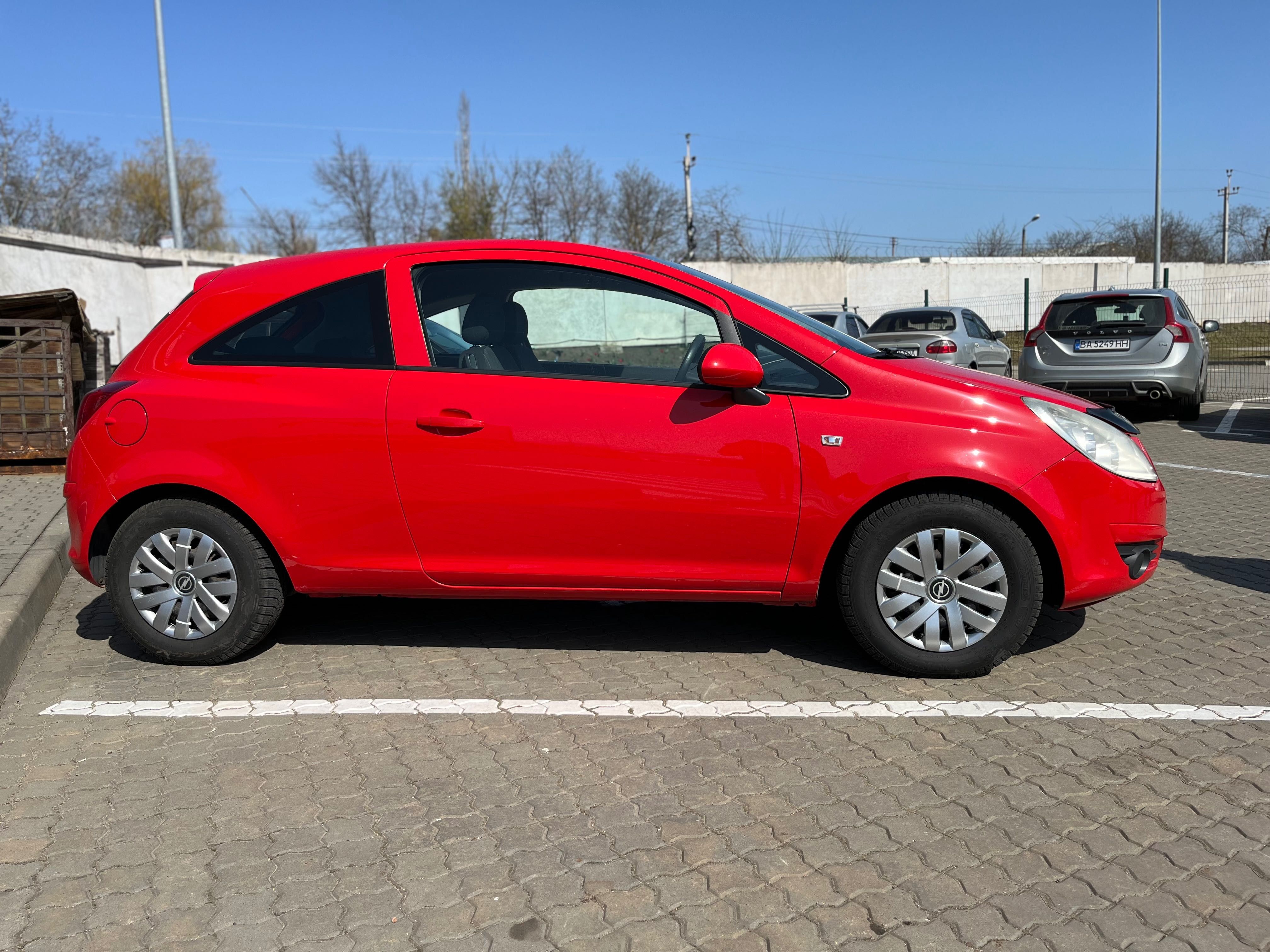 Автомобиль Opel Corsa