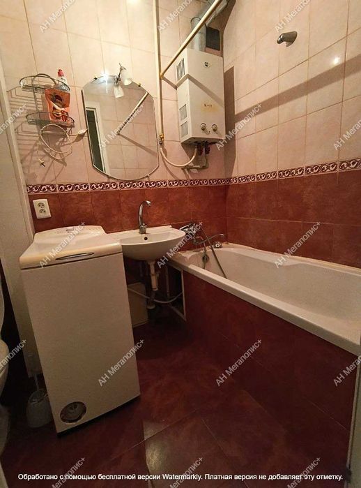 50000! Продам 3к.кв Госпром, м. Научная, Независимости 5, Центр,