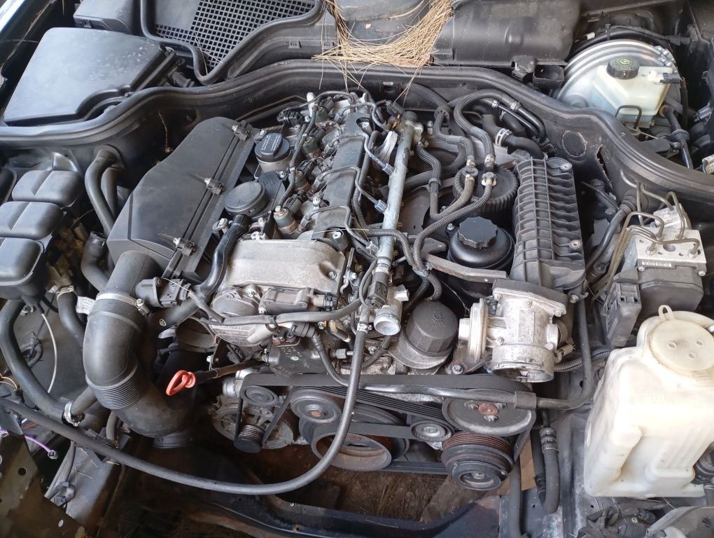 Mercedes c220 CDI 99 peças