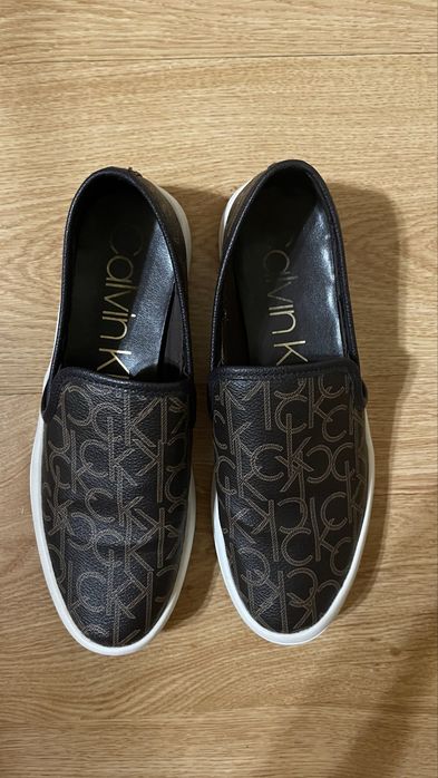 Лофери Calvin Klein,MARREN2 код E0011, відмінний стан, 38р ,24см