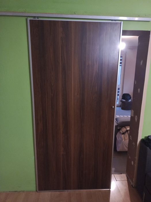 Drzwi przesówne pokojowe