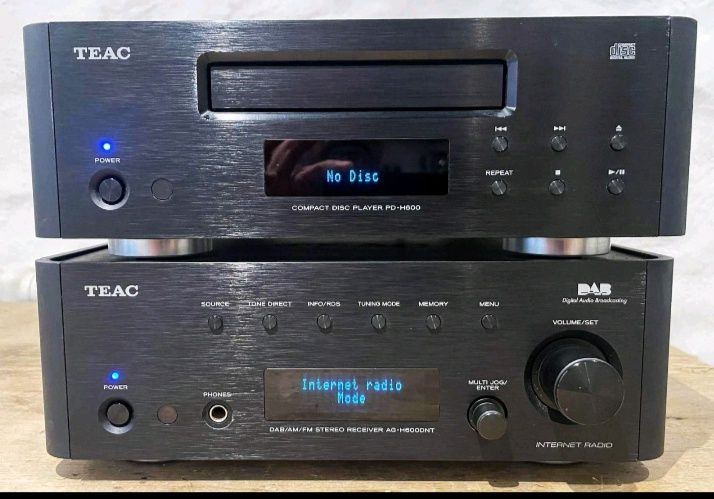 Teac Reference 600 wzmacniacz CD piloty