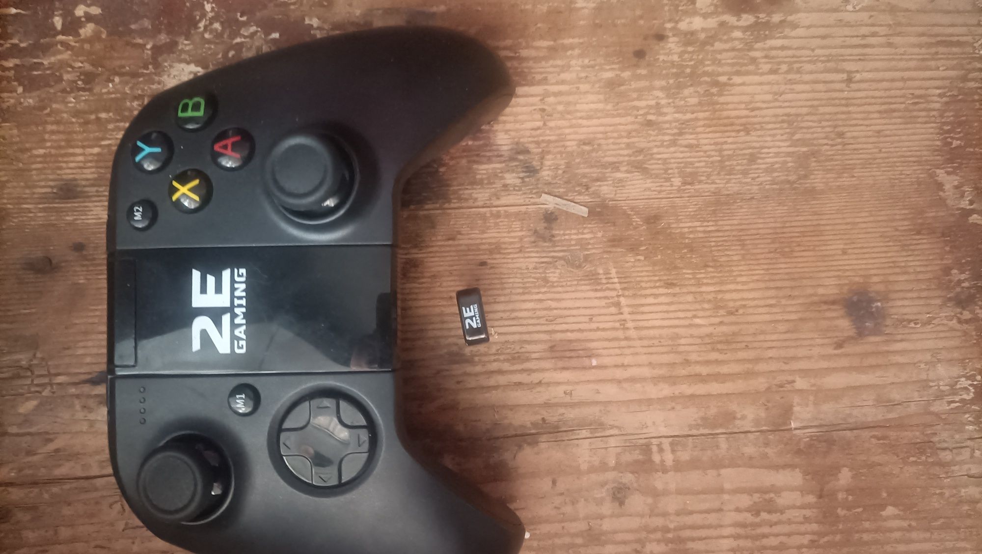 2E Gaming C04A WL