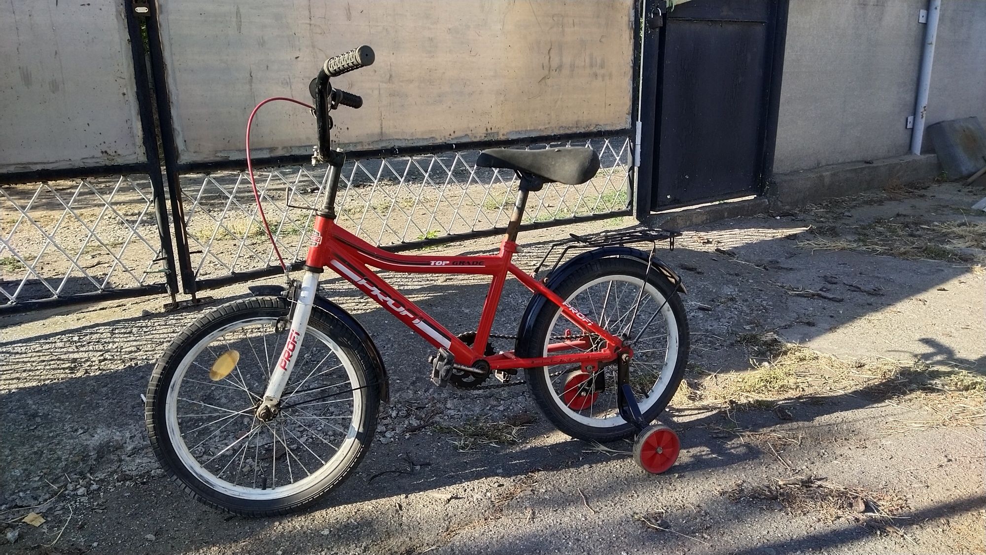 Продам велосипед дитячий Profi 18