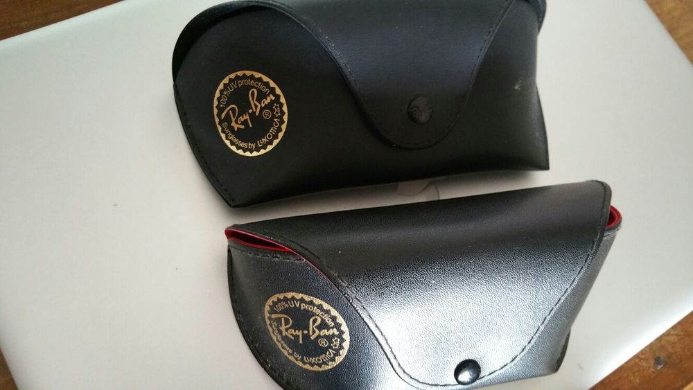 Bolsas Rayban originais 2 pretas e 1 Castanha