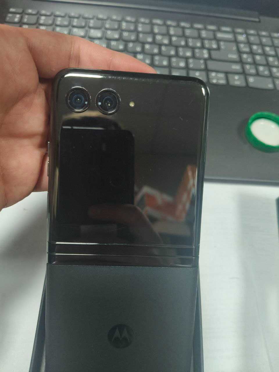 Телефон Moto Razr 40 Ultra 8/256 Infinite Black