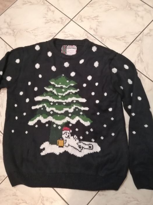 Sweter świąteczny ciepły. Merry Christmas L