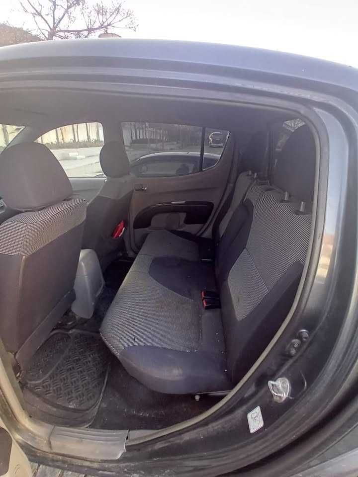 Mitsubishi L200 em bom estado! Pronta a andar!