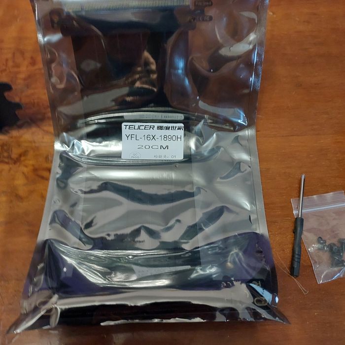 Вертикальний тримач відеокарти PCIe 4.0