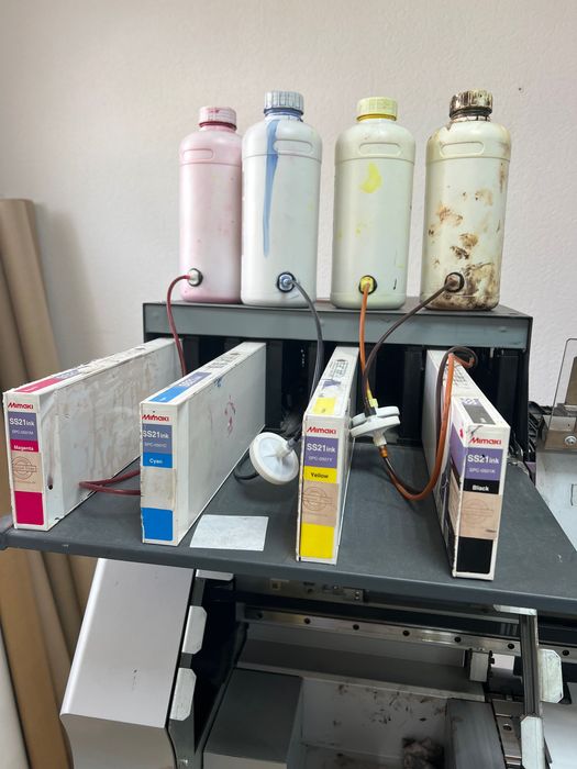 Широкоформатний принтер мімаки  jv33-160