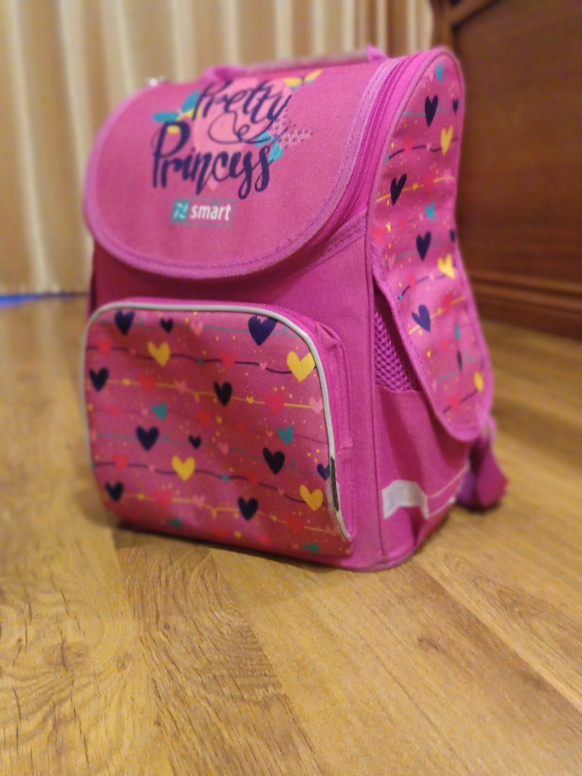 Продам дитячий рюкзак до школи.
