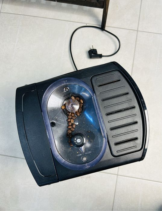 Кавомашина Krups AE8100 series