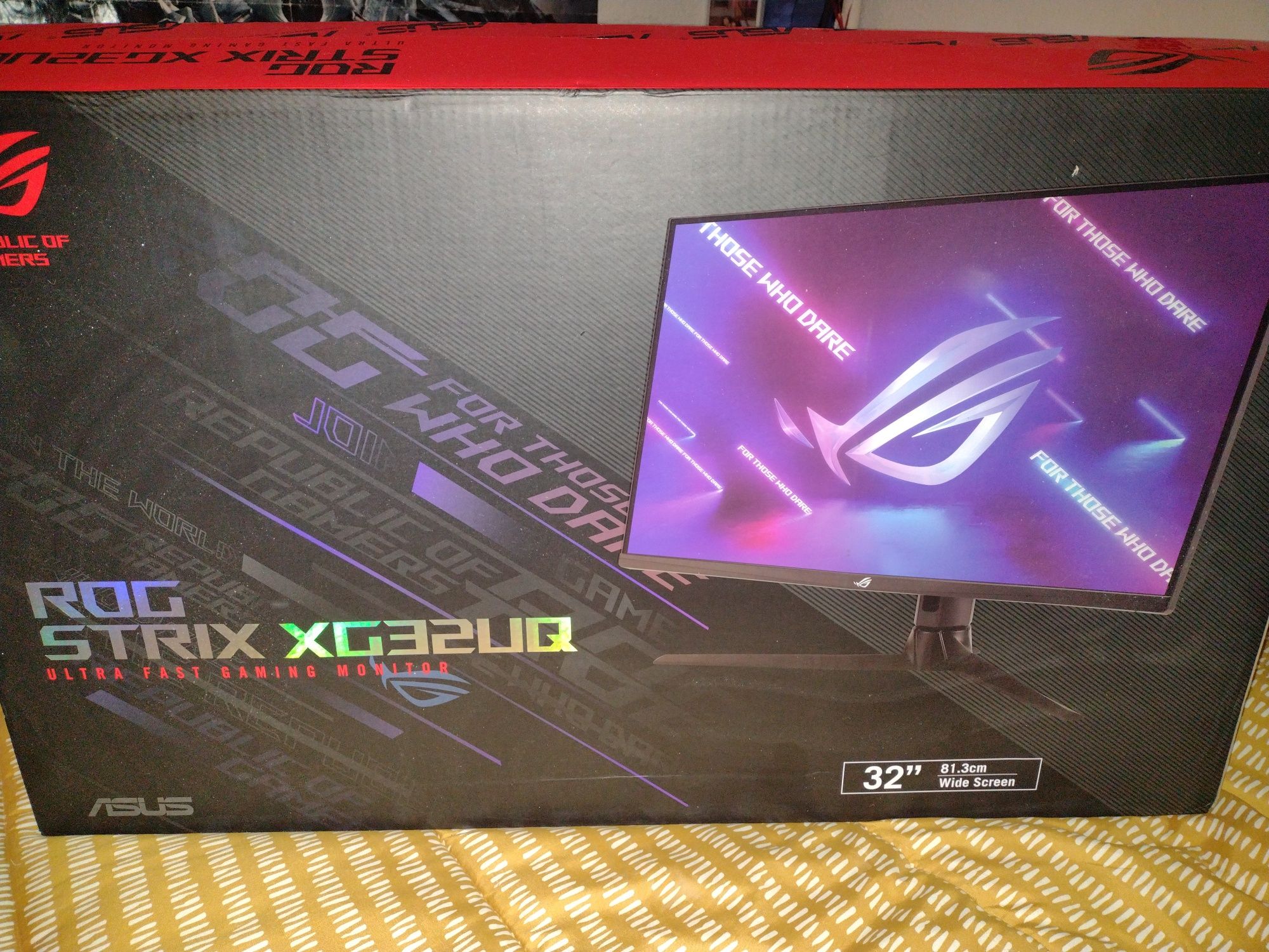 Monitor ASUS XG32UQ