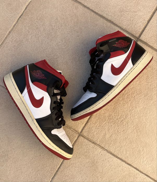 Air Jordan 1 mid