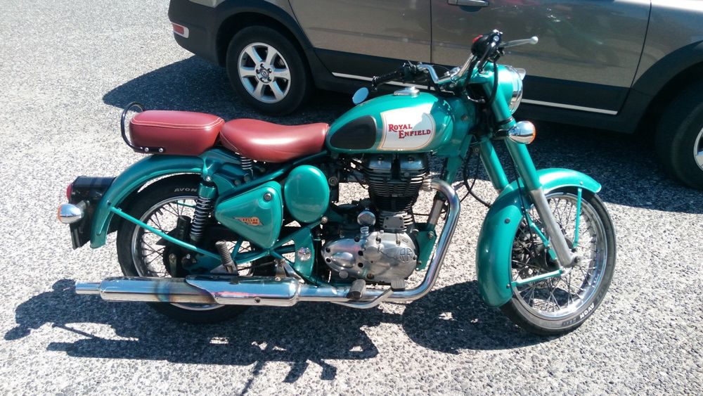 Royal Enfield Classic 500