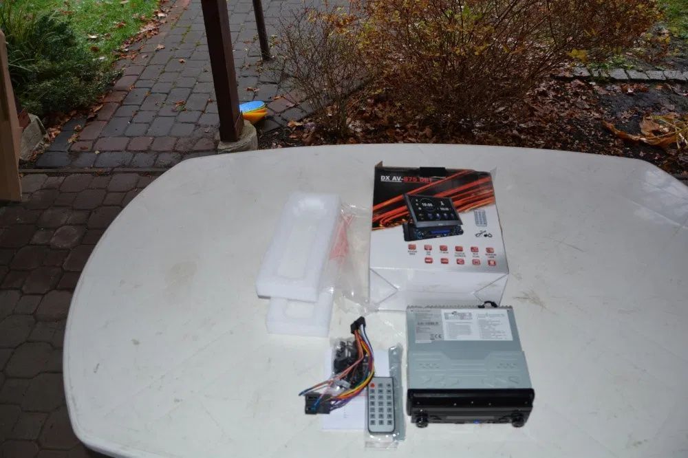 Autoradio DX PV-875BT BT USB SD AUX Ekran 7 wysuwany