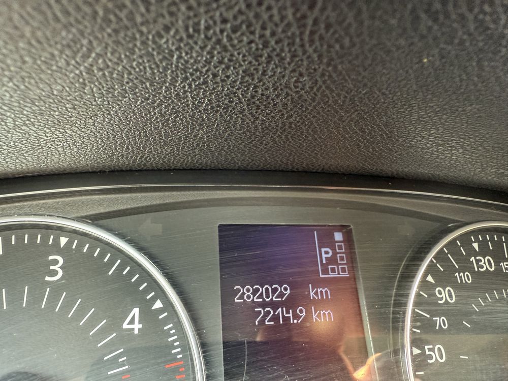 Renault laguna III 2.0dci
