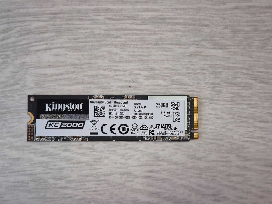 M.2 SSD диск 250GB Kingston KC2000 (3000MBs\PCI-e 3.0 x4\NVMe\M2 2280)