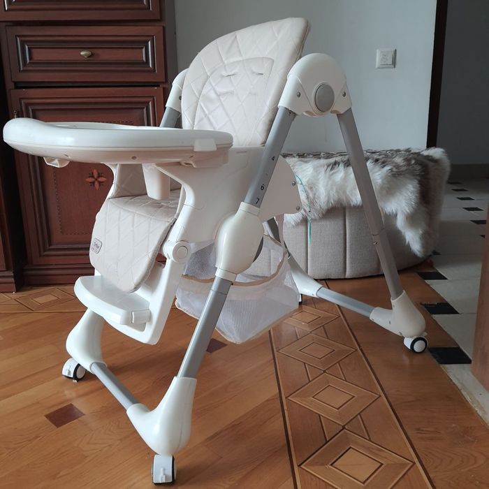 Продам стільчик для годування Carello Tofee