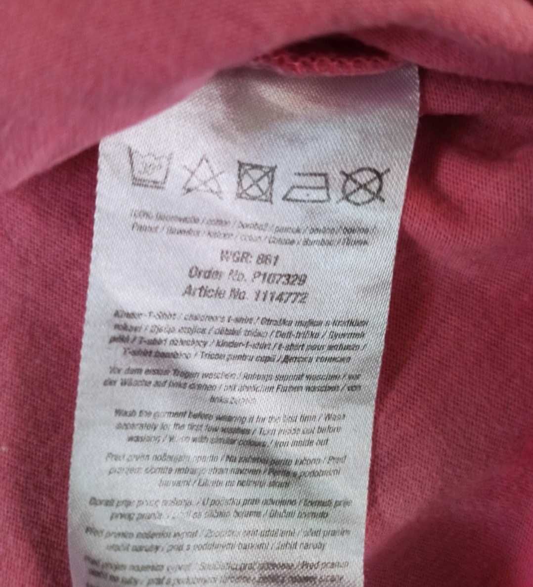 T-shirt + spodenki