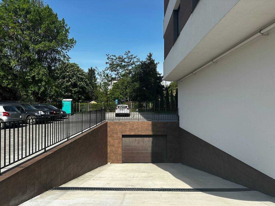 Велика квартира від ЗАБУДОВНИКА в готовому будинку!