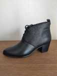 Clarks skórzane buty