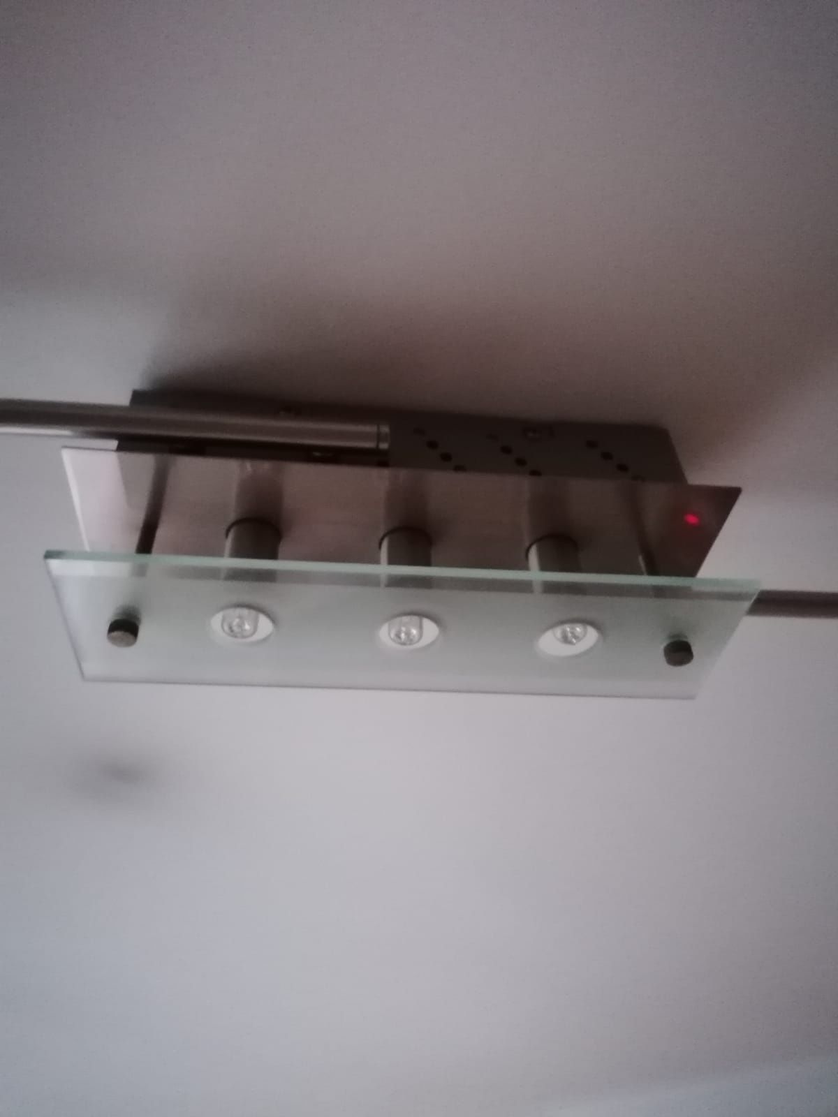 Lampa sufitowa jak nowa