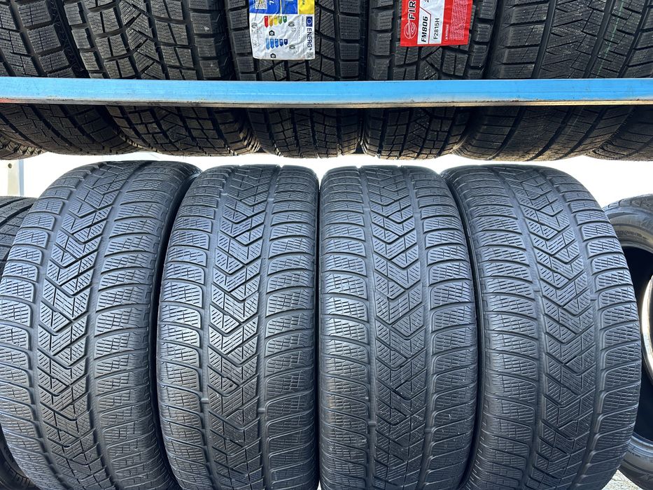 Шини б/у 255/40 R21 Pirelli 4шт