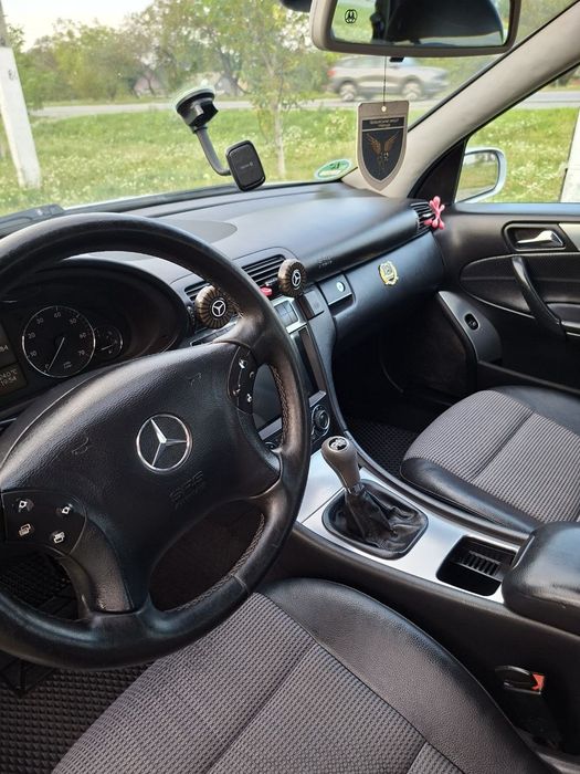 Mercedes Benz W203 C180 Kompressor 1.8 Avangarde