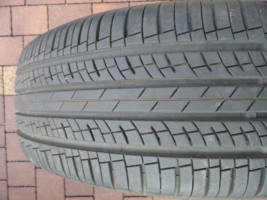 215/65R17 Nexen Komplet 4 sztuki CALOROCZNE 2023 rok JAK NOWE
