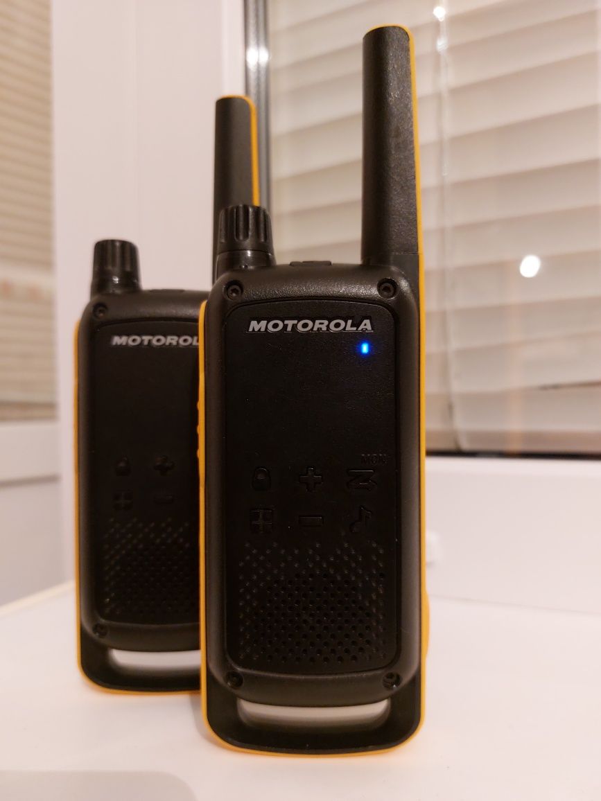 Рація Motorola Talkabout T82 (0.5W, UHF, 446 MHz, до 10 км) рації