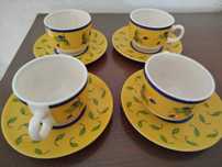 Conjunto de 4 chávenas de café