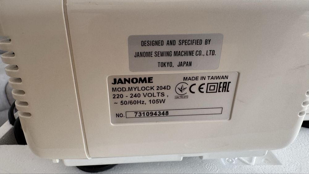 Оверлок Janome Mylock 204D